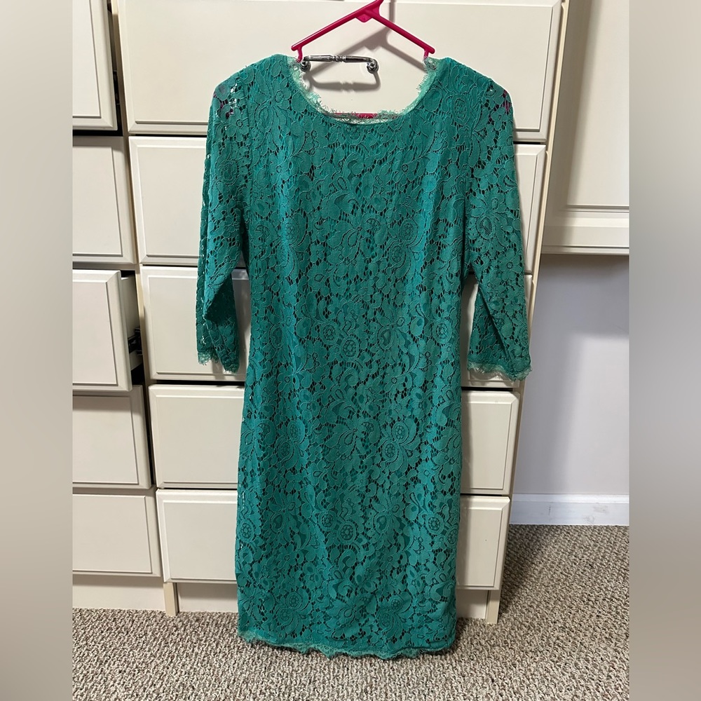 Women’s lace dress